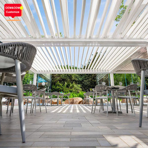 Pergola Bioclimatica Moderna Motorizzata con Lamelle Orientabili Impermeabili in Alluminio per Giardino Esterno e Ristoranti - Product Image 1