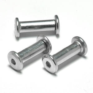 Nuovo Stile di Viti Chicago Personalizzate M3 M4 <span class=keywords><strong>M5</strong></span> in Acciaio Inox e Ottone, Disponibili in Varie <span class=keywords><strong>Dimensioni</strong></span>, Maschio e Femmina, Colore Oro - Product Image 4