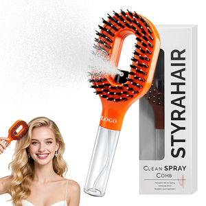 Peine Pulverizador Alisador 2 en 1 con Rociador de Agua Incorporado – Herramienta Portátil para Peinar Cabello Seco y Mojado para Todo Tipo de Texturas - Product Image 1