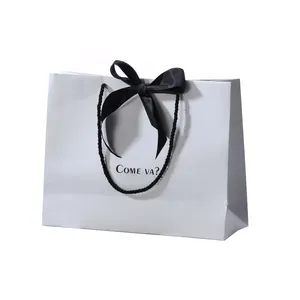 Fashion gift packaging bag wholesale and hair extensions packaging bag supplier on Ailbaba