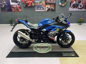 Motocyclettes d'occasion 250 400cc bicylindres |   Système d'alimentation en carburant EFI |   <span class=keywords><strong>Moto</strong></span> <span class=keywords><strong>sportive</strong></span> prête pour la piste, refroidie par liquide - Product Image 3