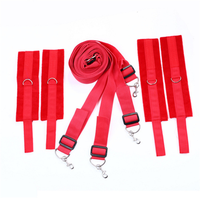 Kit de menottes pour jeux BDSM pour femmes, accessoires de bondage pour couples adultes en chambre à coucher