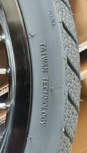 Rueda Supermotor Light Bee X de 17 Pulgadas, <span class=keywords><strong>Llanta</strong></span> de Aleación de Aluminio para Motocicleta Todoterreno Surron Light Bee X de 17 Pulgadas con Piñón y Freno de Disco - Product Image 6