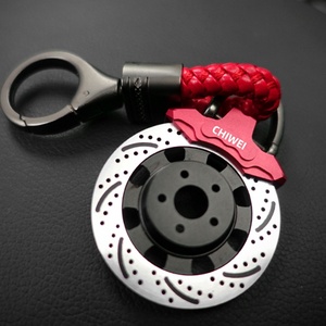 พวงกุญแจรถเชือกหนังสำหรับคนรักรถของขวัญส่งเสริมการขายธุรกิจแบบสุดสร้างสรรค์พวงกุญแจแบรนด์รถเชือกเบรคโลหะสำหรับคริสต์มาสของขวัญส่งเสริมการขาย - Product Image 5