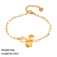 Ins Mode rétro européenne et américaine Bracelet trèfle simple Bracelet chaîne en acier inoxydable plaqué or 18 carats pour femmes