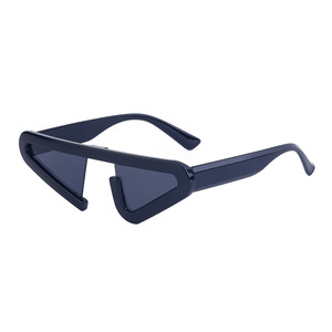 Lunettes de soleil triangulaires sur mesure UV400 unisexe, légères, avec verres en PC, style Instagram, pour sorties, fêtes et spectacles sur scène - Product Image 4