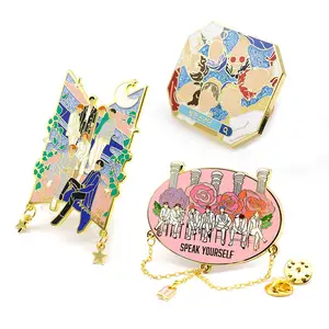 Moda personalizada Corea Kpop mercancía Pin Metal esmalte brillo Idol grupo solapa Pin insignia con cadena