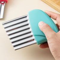 Crinkle Cutter RVS Aardappel Wortel Chip Groente Crinkle Golvende Snijder Cutter Fry Slicer Keukenaccessoires