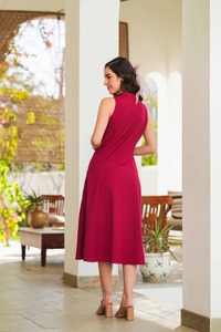 2025 Robe flexible en coton à la mode en robe mi-longue brodée rouge cerise pour femme avec coupe confortable et style d'inspiration ethnique - Product Image 5