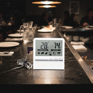 Nouveau thermomètre numérique de cuisine en métal pour barbecue, fumoir et grillades en acier inoxydable pour aliments - Product Image 1