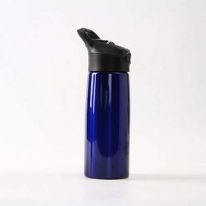 Stainless Steel Tumbler With Modern Design and 600Ml Capacity <b>for</b> Adults - Product Image 5