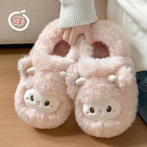 รองเท้าแตะผ้าฝ้ายบุขนเชอร์ปาอุ่นสบาย พื้นยางกันลื่น รองเท้าใส่ในบ้านสำหรับผู้ชายและผู้หญิง ใช้ได้ทั้งในบ้านและนอกบ้านในฤดูหนาว - Product Image 1