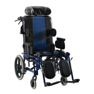 รถเข็นคนพิการแบบใช้มือหมุน เกรดทางการแพทย์ พร้อมดีไซน์ที่รองรับการฟื้นฟูสมรรถภาพสำหรับผู้ป่วยโรคสมองพิการ - Product Image 3