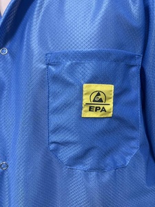 Fabrika Güvenlik Kıyafetleri Çalışma <span class=keywords><strong>ESD</strong></span> Polyester Önlük İletken Elyaf Elmas Örgülü Unisex Yetişkin Temiz Oda Ceketi - Product Image 3