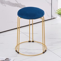 Tabourets hauts de conception simple de vente chaude Tabourets de bar en velours Chaises pour salle à manger en stock
