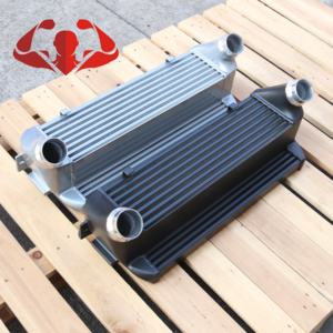 Intercooler Pour 2012-2018 F30/<span class=keywords><strong>F31</strong></span>/F36 BMW 320i & 320xi / 328i & 328xi / 335i & 335xi ( 316i, <span class=keywords><strong>316d</strong></span>, 318d, 320d, 325d, 330d, 335d) - Product Image 1