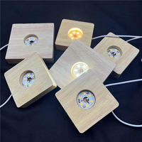 Lampe de nuit carrée LED, socles d'affichage LED en bois, lumière d'affichage carrée en bois pour cadeaux d'anniversaire, lampe intelligente 3D