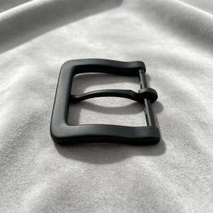 Hebilla de Metal Negra para Cinturón, de Acero Fundido a Presión, Casual, para Hombres, para Cinturones de Cuero, Uso Diario - Product Image 1