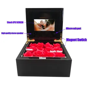 Caixa de madeira simples Designs HD LCD Screen Led Video Gift Wooden Box Pacote para marketing promocional