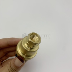 Sensor de Presión de Aceite Senwete 161-1705 con Montaje Roscado para Excavadora Caterpillar 330D - Product Image 3