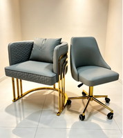Fauteuil d'appoint Yicheng moderne de luxe léger gris rembourré avec base en métal doré, chaise de salon d'attente réglable en hauteur et pivotante pour bureau