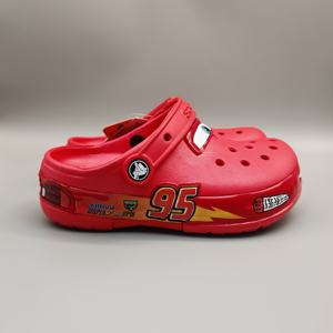 <span class=keywords><strong>T</strong></span>-<span class=keywords><strong>shirt</strong></span> King Mcgreen Star Cartoon 95 Car Clogs Flashing Lights Outdoor Casual Sandal Non-Slip Beach Tee Couple Children <span class=keywords><strong>T</strong></span>-<span class=keywords><strong>shirt</strong></span> - Product Image 2