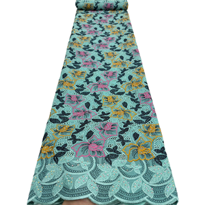 NI.AI - Nuevo Encaje Suizo Africano con Flores Coloridas, Bordado Intenso con Pedrería, Encaje de Algodón Nigeriano para Prendas de Mujer - Product Image 1
