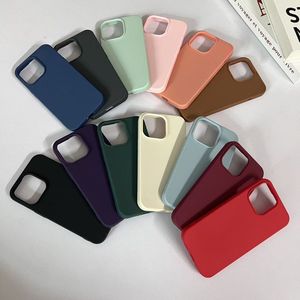 Usine En Gros Simple Grand Trou En Caoutchouc Souple Peau Mate Téléphone étui pour iphone 17 16 15 14 13 12 Pro Max Couverture Anti-chute - Product Image 3