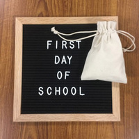 Vente chaude Feutre Letter Board Mini Babillard avec Lettres et Chiffres pour Art Décoratif Mural
