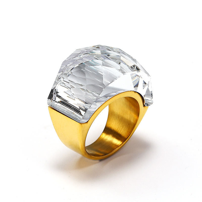 Gold white gem