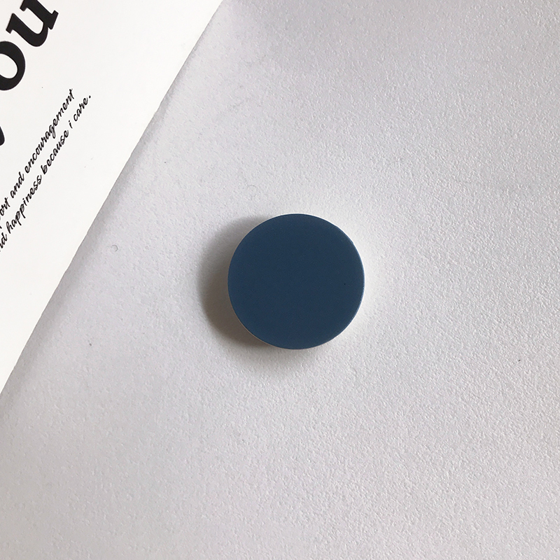 Sea blue