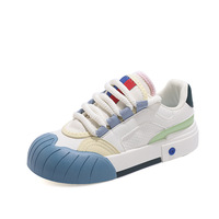 2025 Style coréen INS chaussures de sport décontractées pour étudiantes blanc semelle épaisse à lacets E801 automne marée tendance de la mode