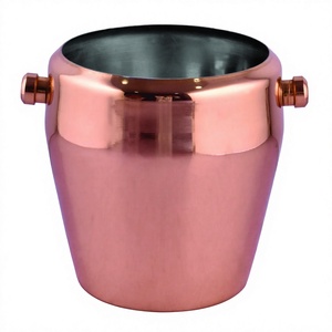 Cubitera de hielo Premium de acero inoxidable, color cobre y diseño clásico - Product Image 1