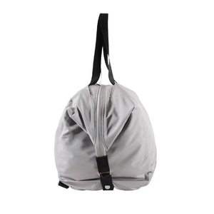 Sac de voyage Lulu uni grande capacité pour activités de plein air, sac à main avec logo pour femme, sac fourre-tout - Product Image 4