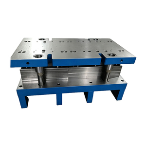 Moule <span class=keywords><strong>de</strong></span> poinçonnage progressif personnalisé pour la production d'accessoires <span class=keywords><strong>de</strong></span> quincaillerie en acier inoxydable : charnière <span class=keywords><strong>de</strong></span> porte à coin rond pour fenêtre - Product Image 3