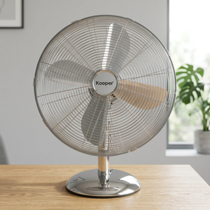 Ventilatore da Tavolo Kooper a 4 Pale, 3 Velocità, Controllo Meccanico, 50W, Elettrico, in Plastica Argento, con Base a Piedistallo, per Uso Domestico e Esterno - Product Image 3