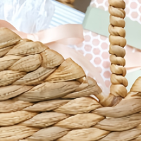 Panier cadeau en rotin en forme de voiture avec poignée, écologique, durable, multifonctionnel, personnalisable avec logo, pour fêtes d'anniversaire d'enfants, cadeaux pour bébés