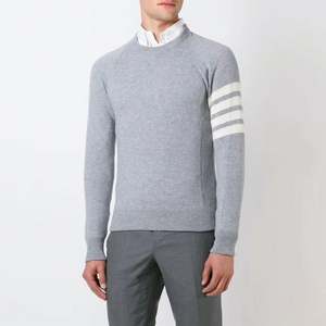 Nueva ropa deportiva informal para exteriores de alta calidad para hombres, personalizada con un nuevo diseño, ropa deportiva teñida de color liso para hombres - Product Image 1