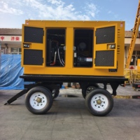 Groupe électrogène diesel silencieux Weichai 30 kW 37,5 kVA sur remorque, station d'alimentation mobile pour utilisation en extérieur