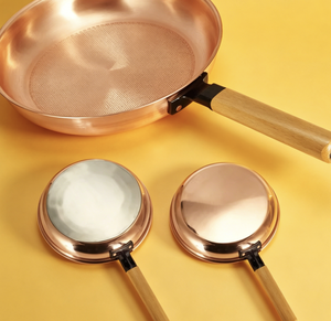 Set di Pentole Artigianali con Design Europeo Autentico, Manico in Legno, Adatte per <span class=keywords><strong>Gas</strong></span> e Induzione - Product Image 1