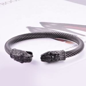 Bracelet manchette en acier inoxydable pour homme, motif tête de dragon, style viking, vente en gros de bijoux - Product Image 2