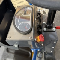Compacteur de chaussée à rouleaux en acier et caoutchouc de 5 tonnes, fabrication chinoise