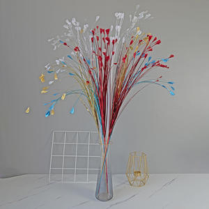 Nouvelle herbe volante artificielle <span class=keywords><strong>de</strong></span> type queue <span class=keywords><strong>de</strong></span> phénix, herbe <span class=keywords><strong>de</strong></span> <span class=keywords><strong>paon</strong></span> pour les feux d'artifice <span class=keywords><strong>de</strong></span> mariage, guide <span class=keywords><strong>de</strong></span> route, décoration <span class=keywords><strong>de</strong></span> salle et événements - Product Image 3