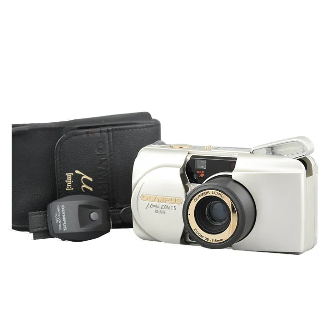 Japonais utilisé divers types de caméras professionnelles compactes 35mm