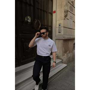 Camiseta Blanca 100% Algodón Orgánico con Estampado en la Espalda, 240 Gramos, Algodón Mercerizado/Fibra de Bambú/Seda Comprimida - Product Image 1