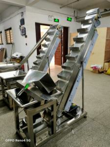 Voedselfabriek Roestvrijstalen Noten Toevoertransportband Zonnebloempitten Emmer Lift Plastic Pinda Ramp Transportband - Product Image 5