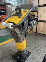 Compacteur Kowloon HCR90 Tamping Rammer Soufflet d'écureuil et pince pour bourrer le sol d'asphalte Pilon de terre personnalisé