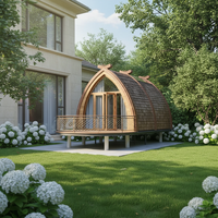 Maison en A-frame avec toit en pente, cabane triangulaire avec loft ouvert, cabane en A-frame avec mezzanine, cabane triangulaire avec niveau supérieur