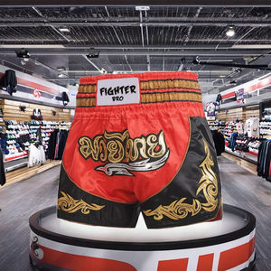 Shorts de boxe Muay Thai unisexe personnalisés en polyester noir, imprimés par transfert thermique, 160g, marque Pinbo, vente en gros, vêtements d'arts martiaux pour - Product Image 3