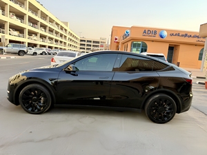 Modelo Y Long Range AWD 2023 de Tesla - Product Image 4